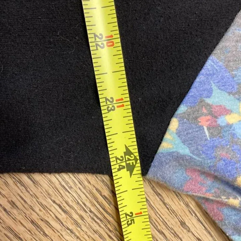 LuLaRoe - Picture 3 of 3